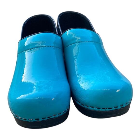 Sanita Clogs Womens Turquoise Patent Leather Slip-On Nurse Shoes Size EUR 35 US4 - Picture 9 of 15